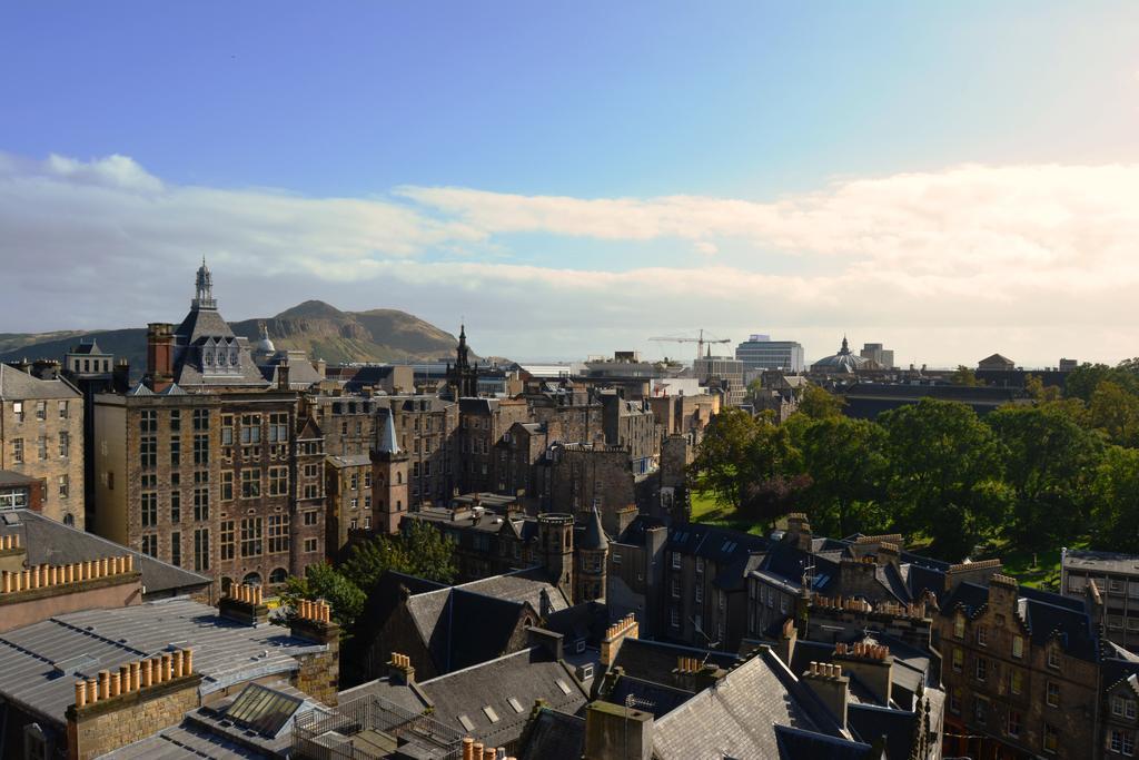 Royal Mile Elegance - Space & Luxury Edinburgh Exterior photo